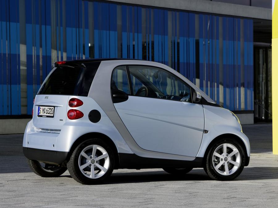  Smart ForTwo Edition Limited One Coupe (ForTwo) 2007 года  (фото 10 из 11)